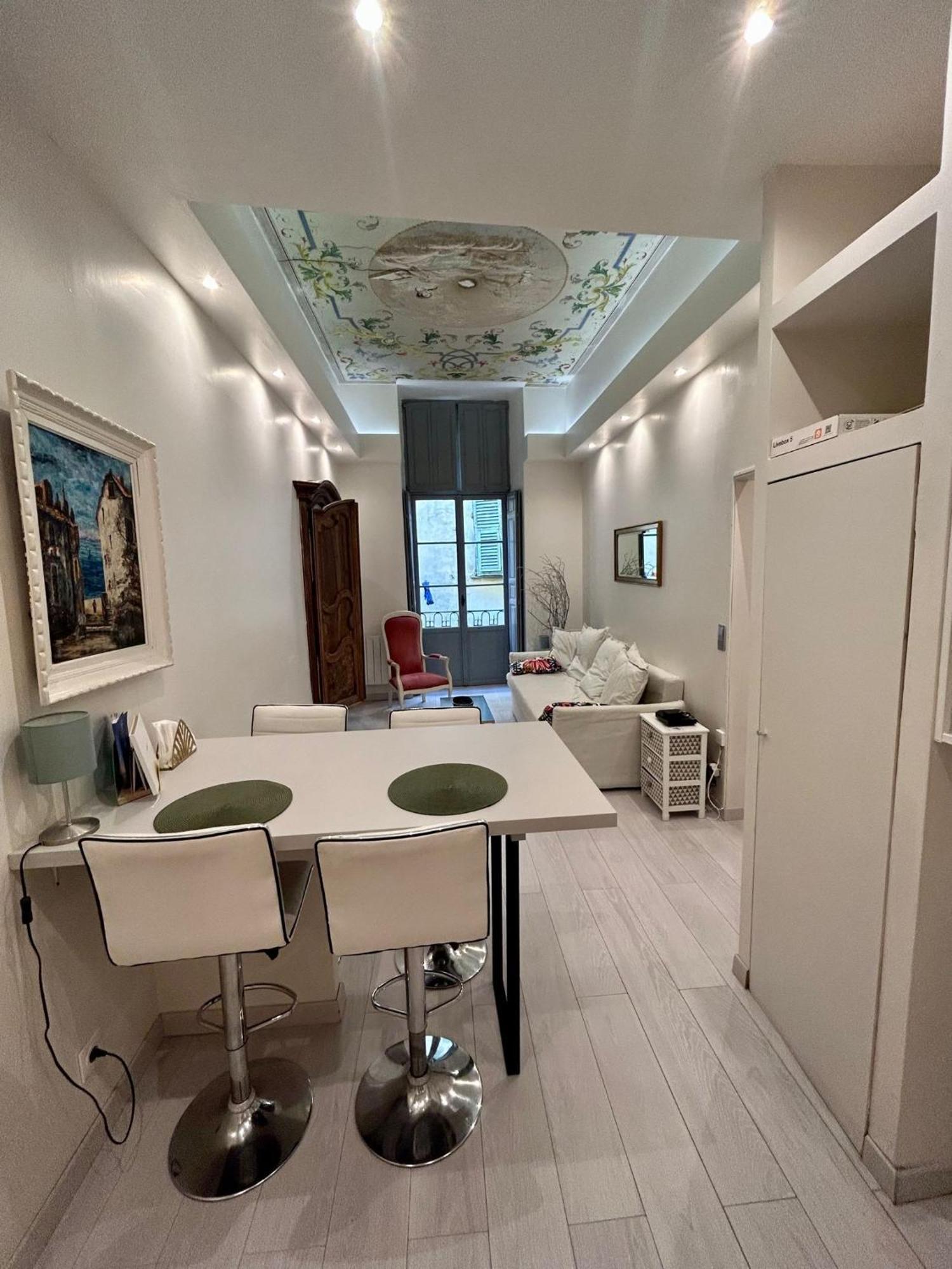 Luxury Apartment In The Heart Of Old Town Nice. Eksteriør bilde